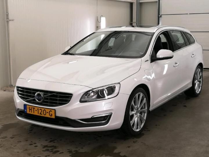 VOLVO V60 2015 yv1gwdch0g1315102