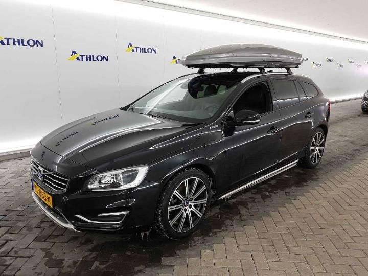 VOLVO V60 2016 yv1gwdch0h1345012