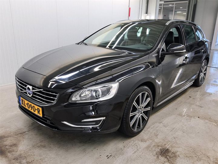 VOLVO V60 2016 yv1gwdch0h1345504