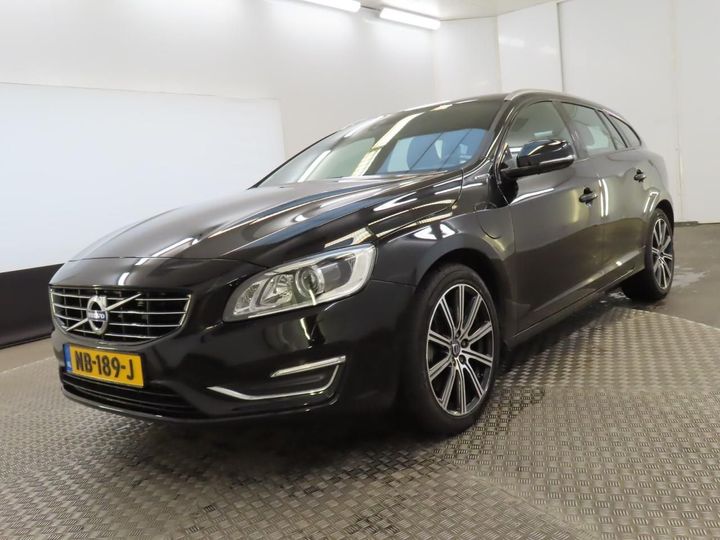 VOLVO V60 2016 yv1gwdch0h1349895