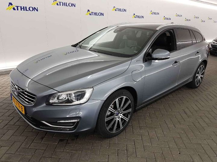 VOLVO V60 2016 yv1gwdch0h1355458