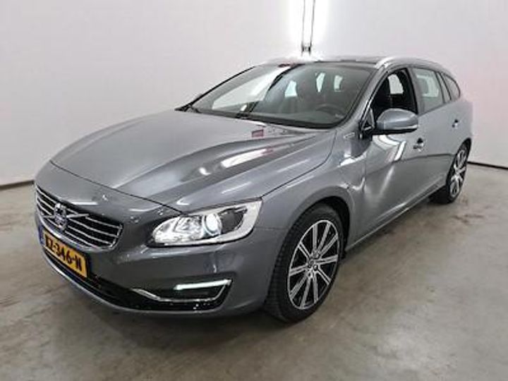 VOLVO V60 2016 yv1gwdch0h1357822