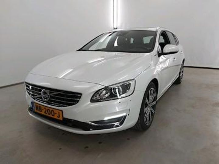 VOLVO V60 2016 yv1gwdch0h1358756