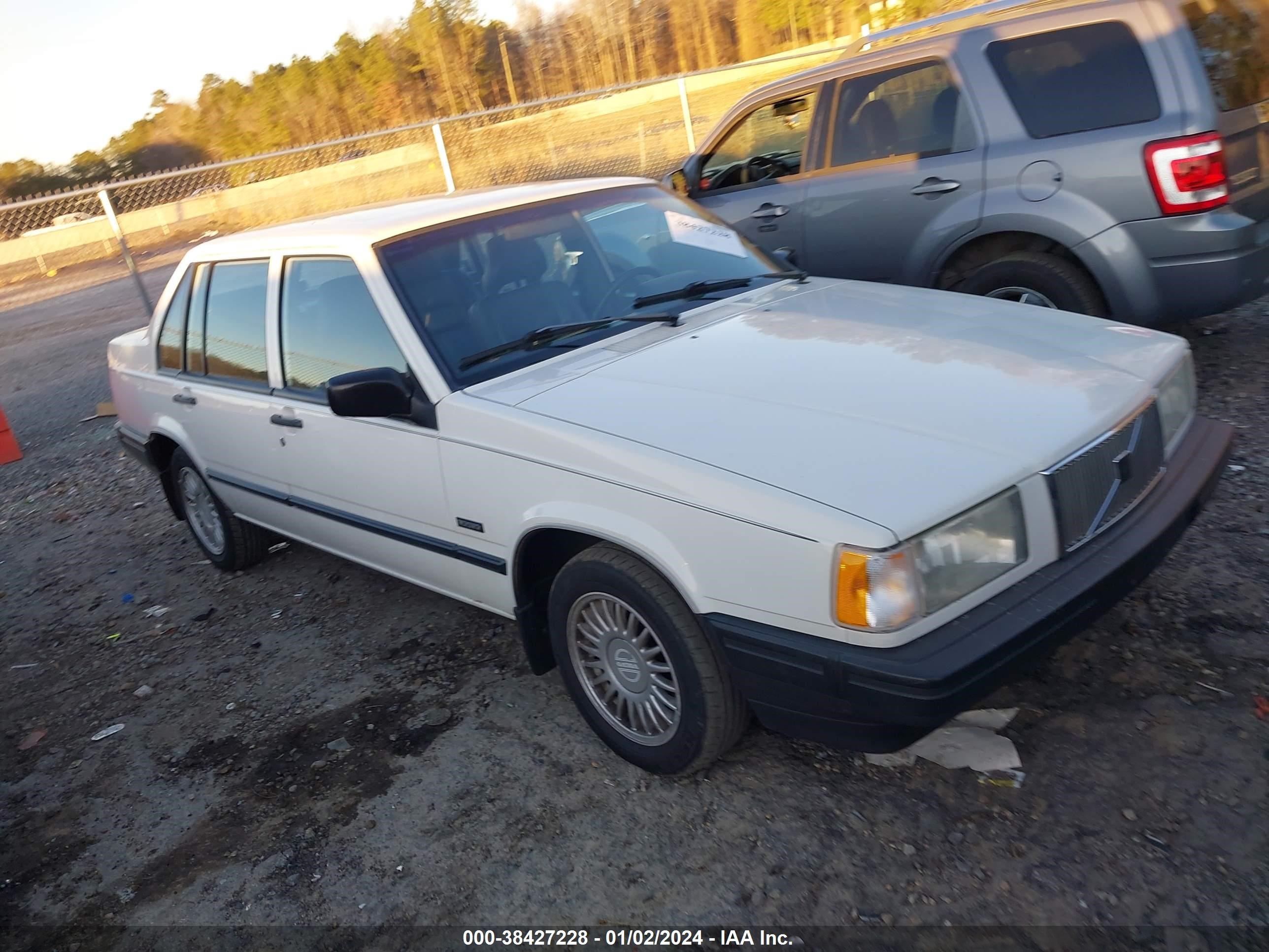 VOLVO 940 1993 yv1js883xp3107409