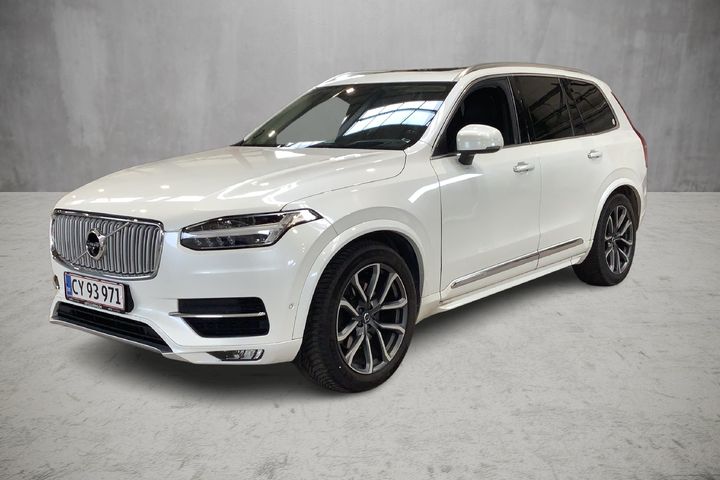 VOLVO XC90 2017 yv1lc68bcj1325844