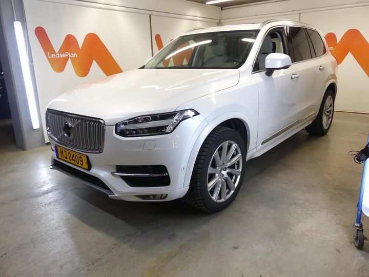 VOLVO XC90 2017 yv1lf68bch1161610