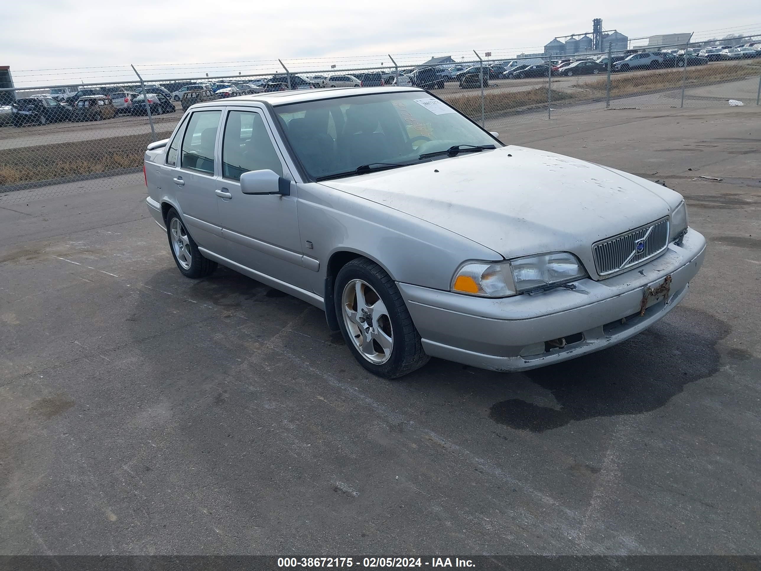 VOLVO S70 1999 yv1ls53d7x2614717