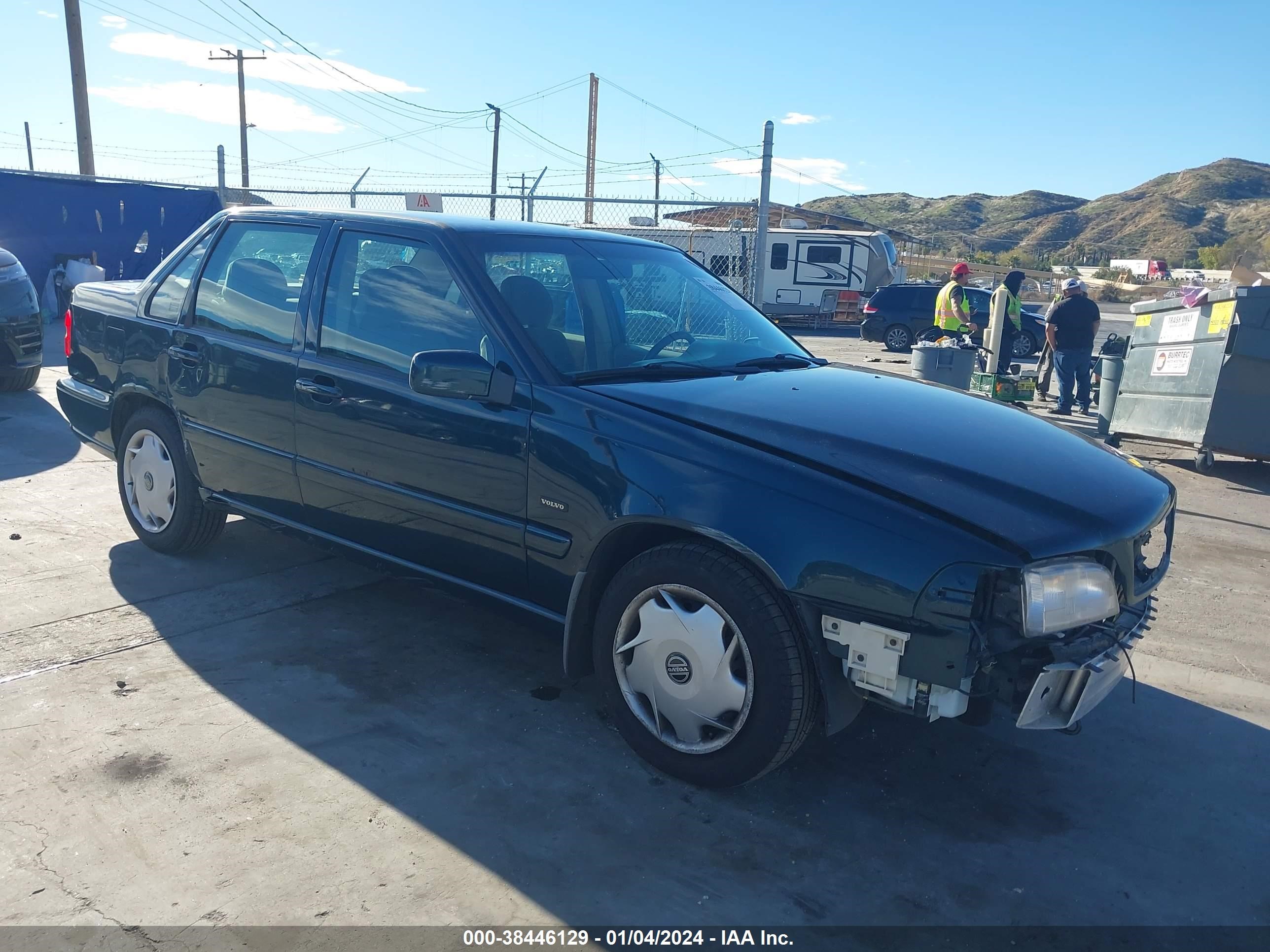 VOLVO S70 1998 yv1ls5579w2503575