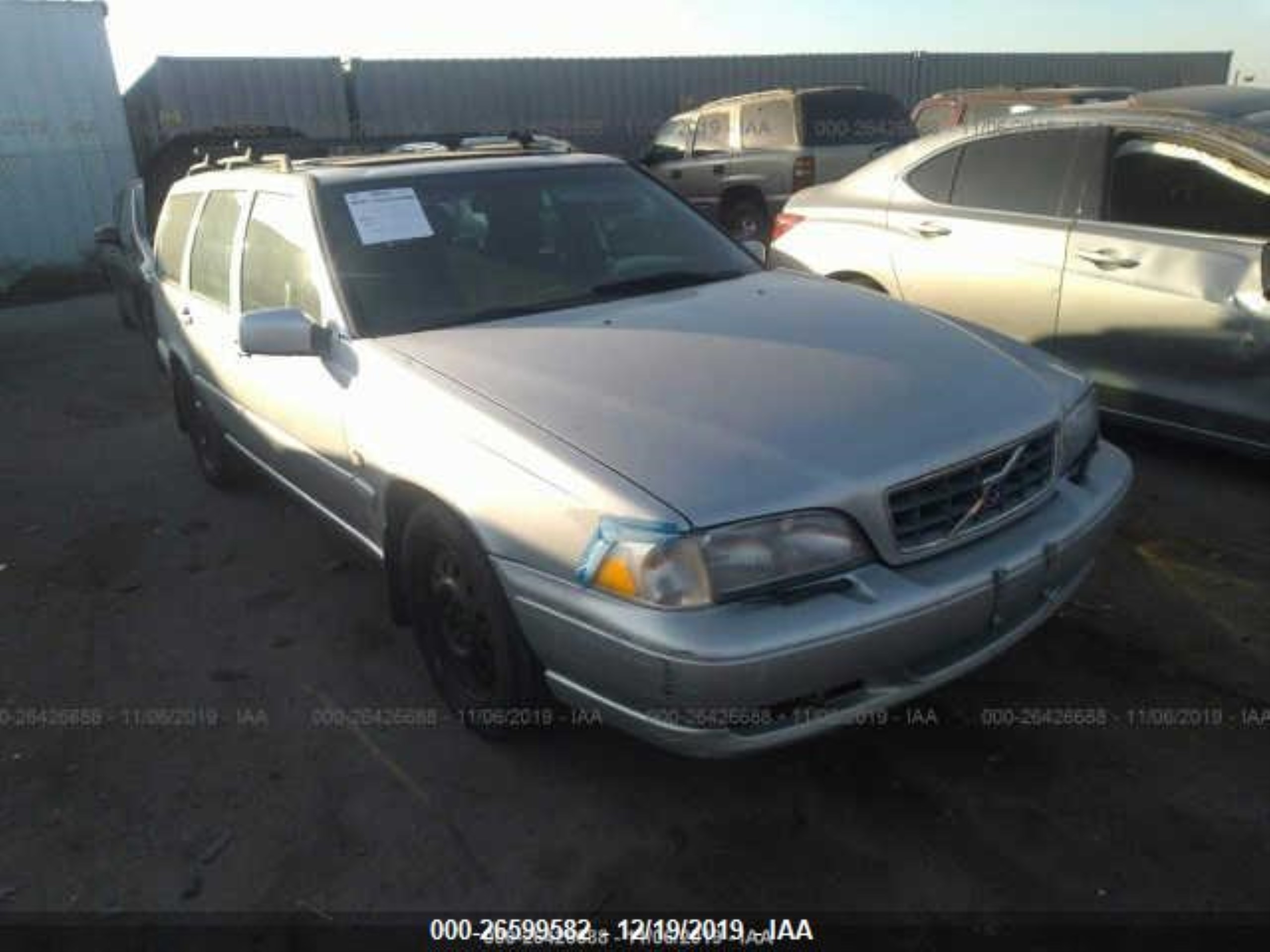 VOLVO V70 1998 yv1lw524xw2448794