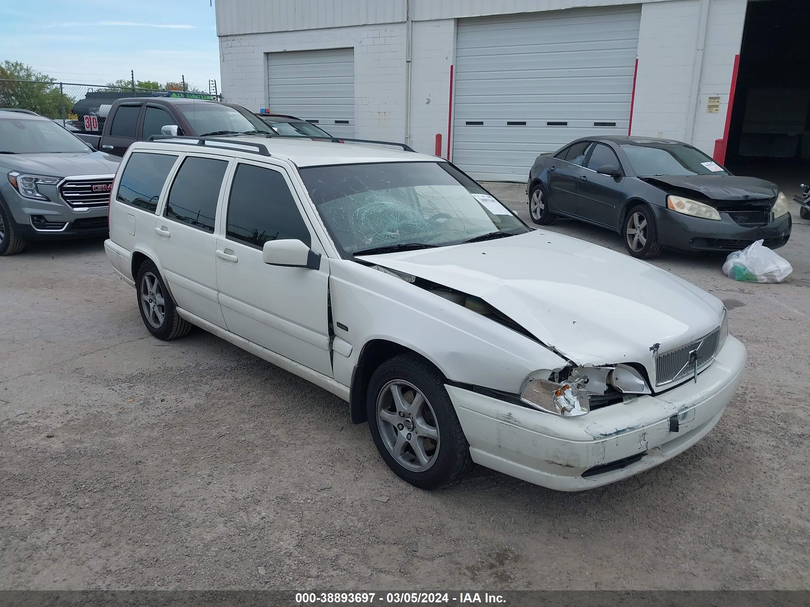 VOLVO V70 1998 yv1lw5531w2402497