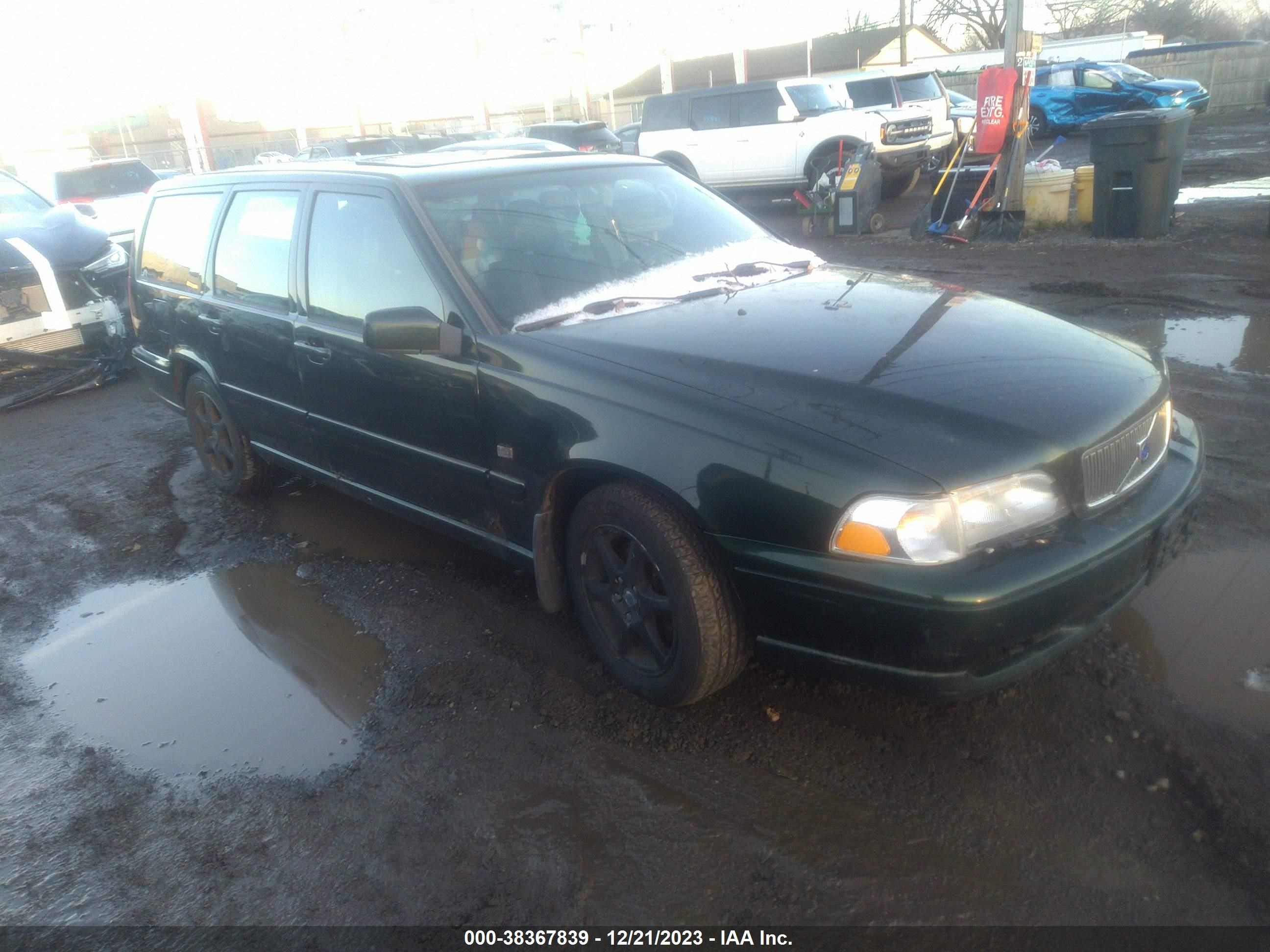 VOLVO V70 1999 yv1lw55a0x2596410