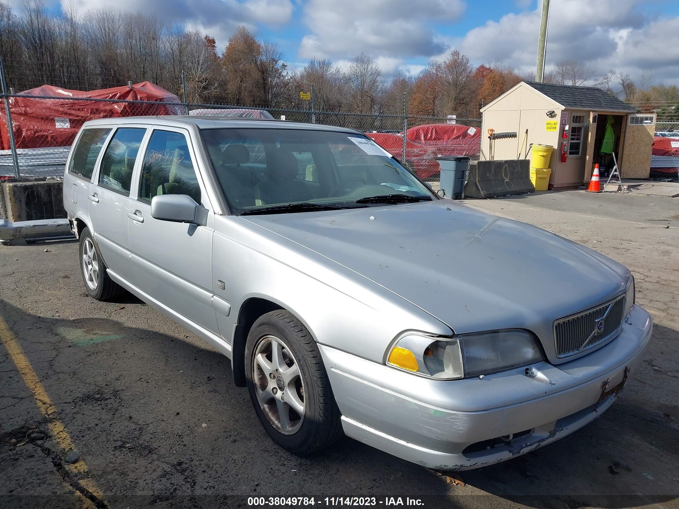 VOLVO V70 2000 yv1lw61j6y2709015