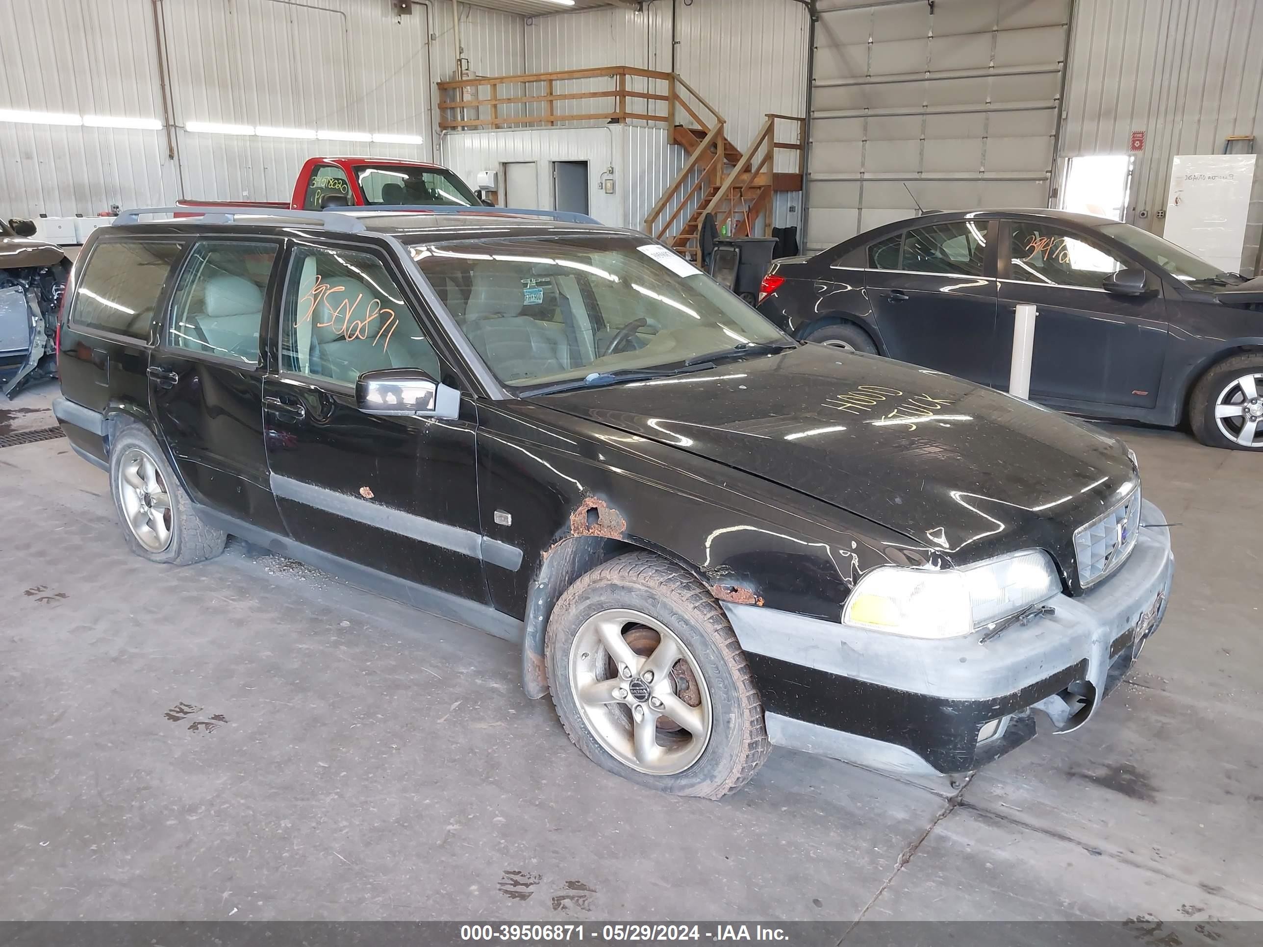 VOLVO V70 1999 yv1lz56d6x2543288