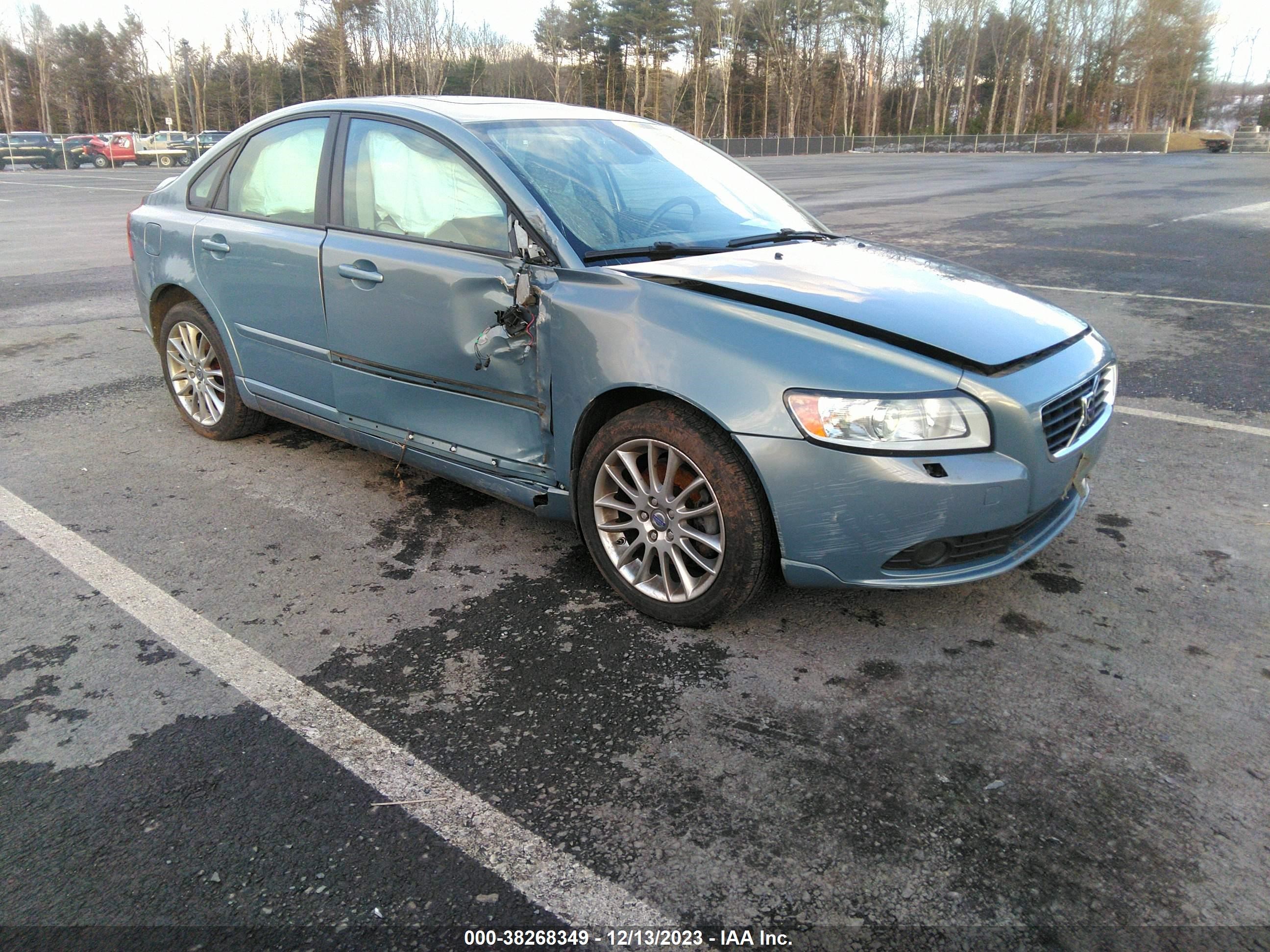 VOLVO S40 2008 yv1mh672282376794