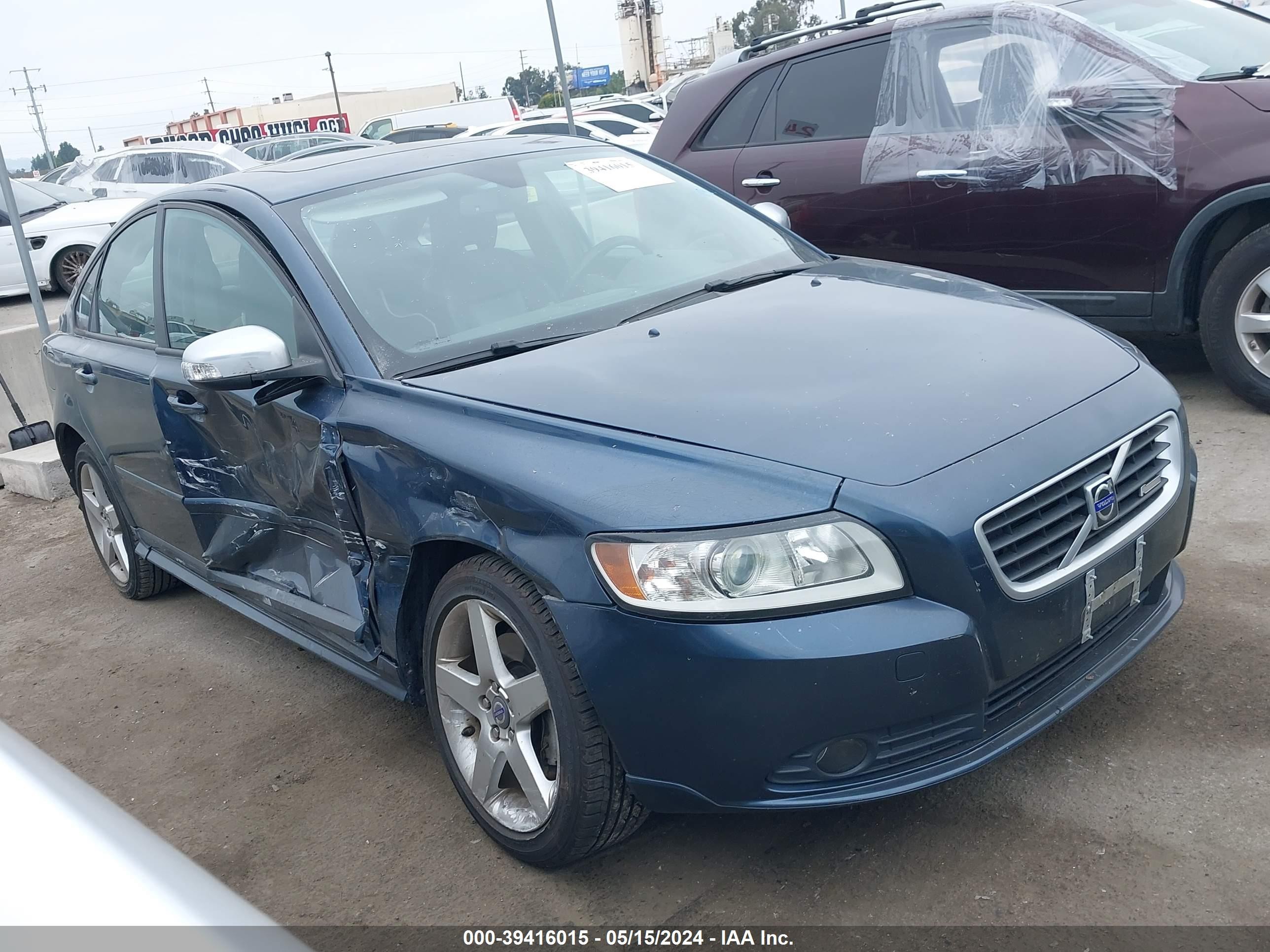 VOLVO S40 2009 yv1mh672392448085