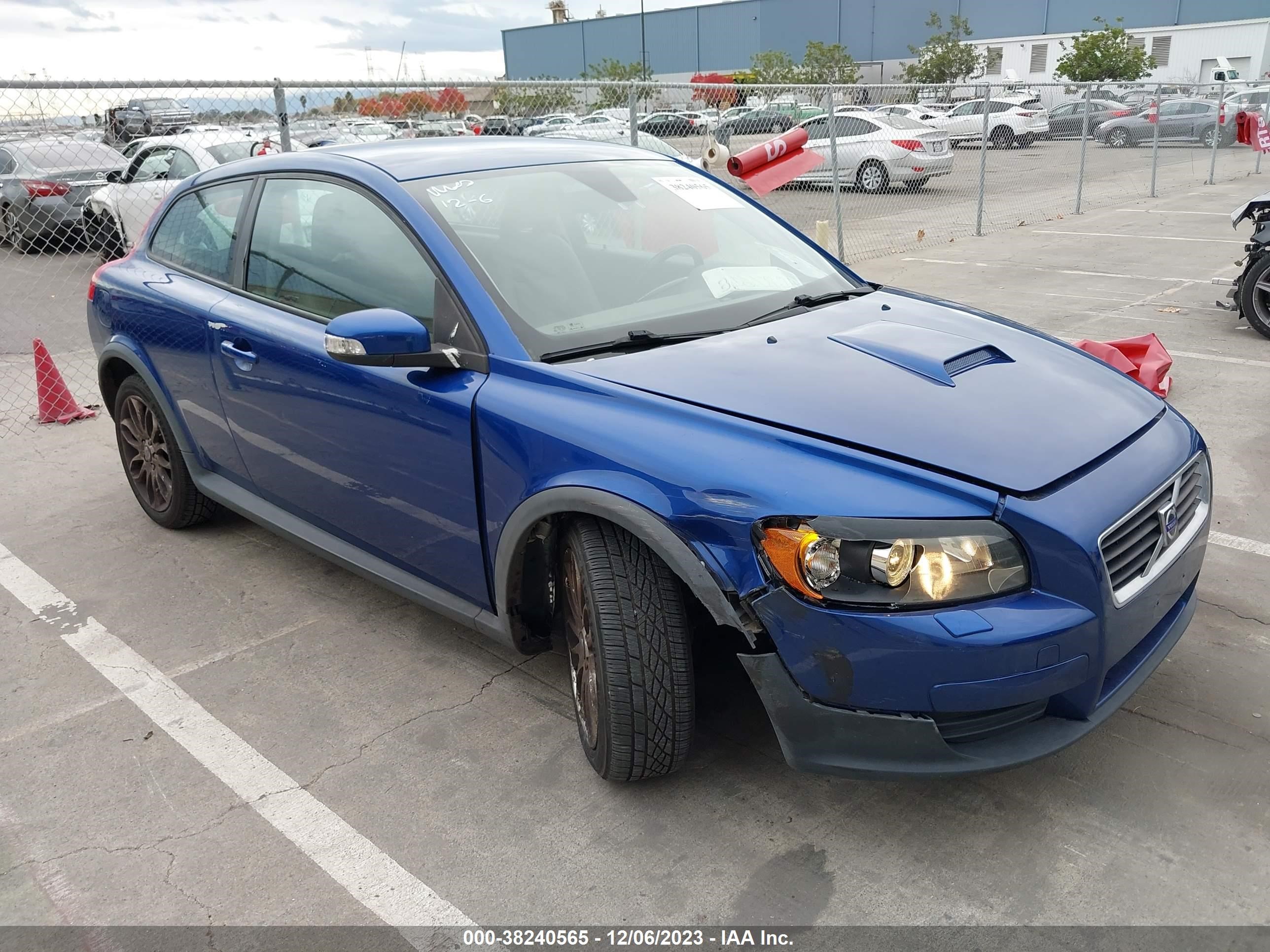 VOLVO C30 2008 yv1mk672182045397