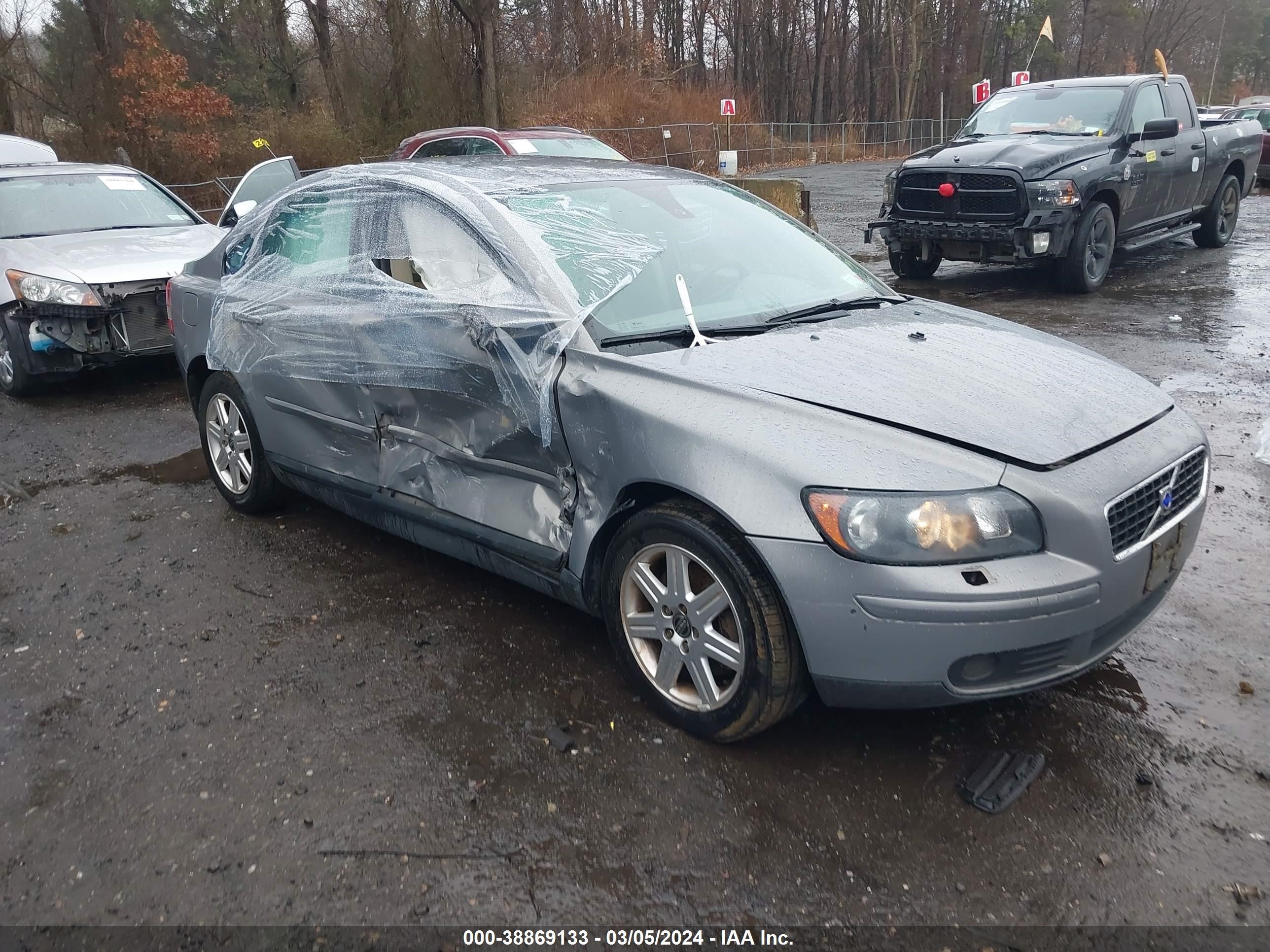 VOLVO S40 2004 yv1ms382042007361