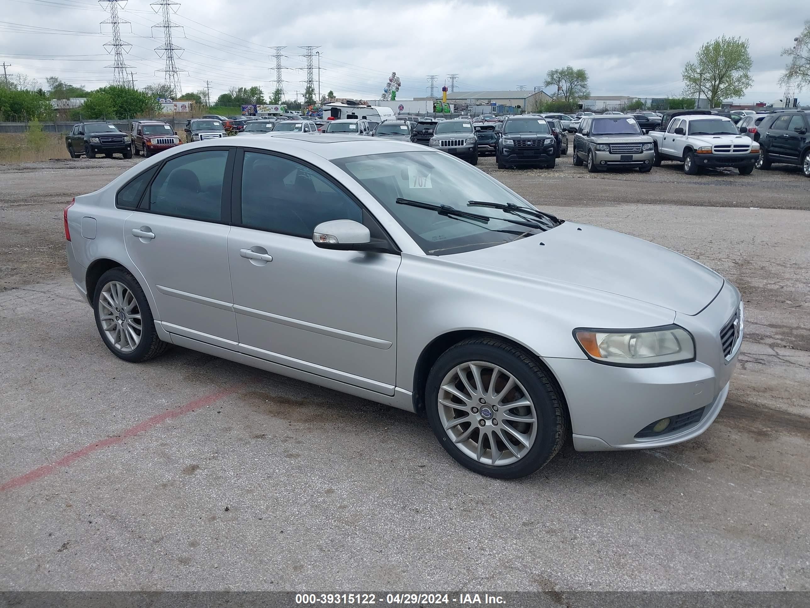 VOLVO S40 2009 yv1ms382092464033