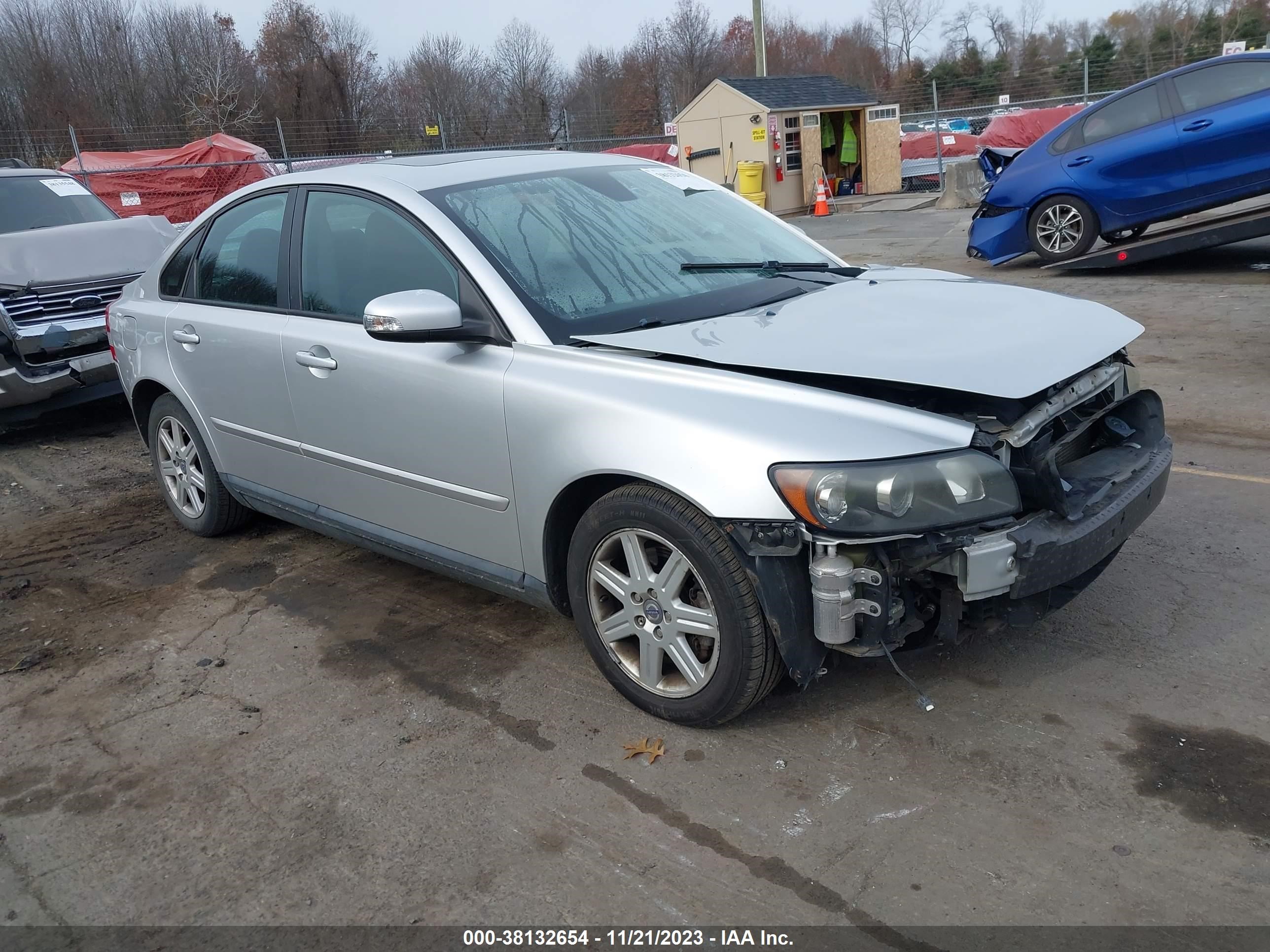 VOLVO S40 2007 yv1ms382372295705