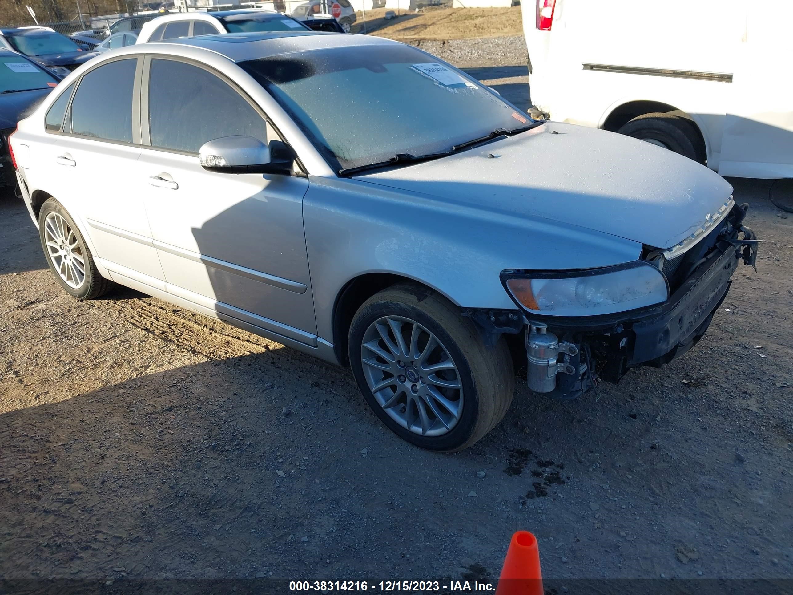 VOLVO S40 2009 yv1ms382692467373