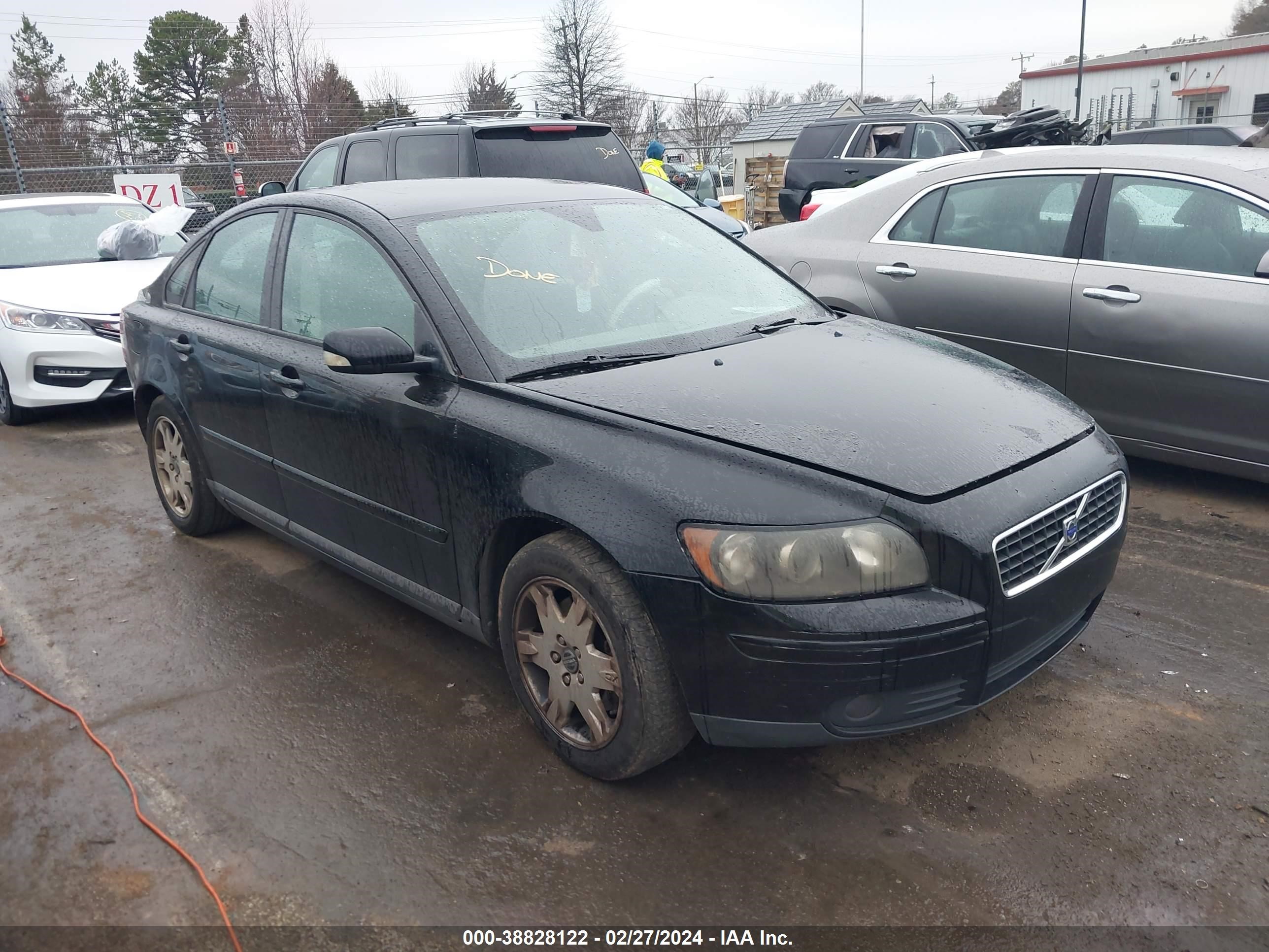 VOLVO S40 2006 yv1ms382762168373