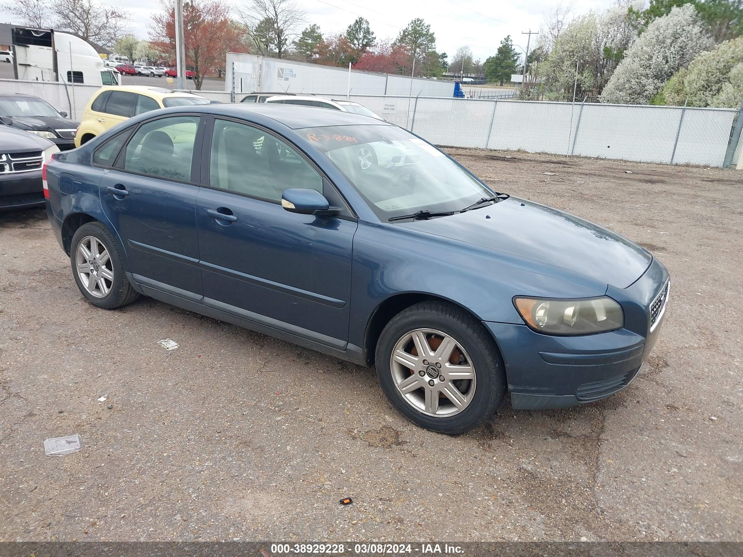 VOLVO S40 2006 yv1ms382762202750