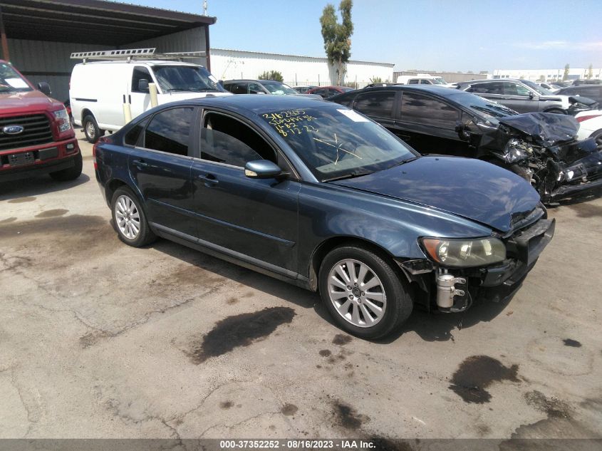 VOLVO S40 2005 yv1ms382952087664