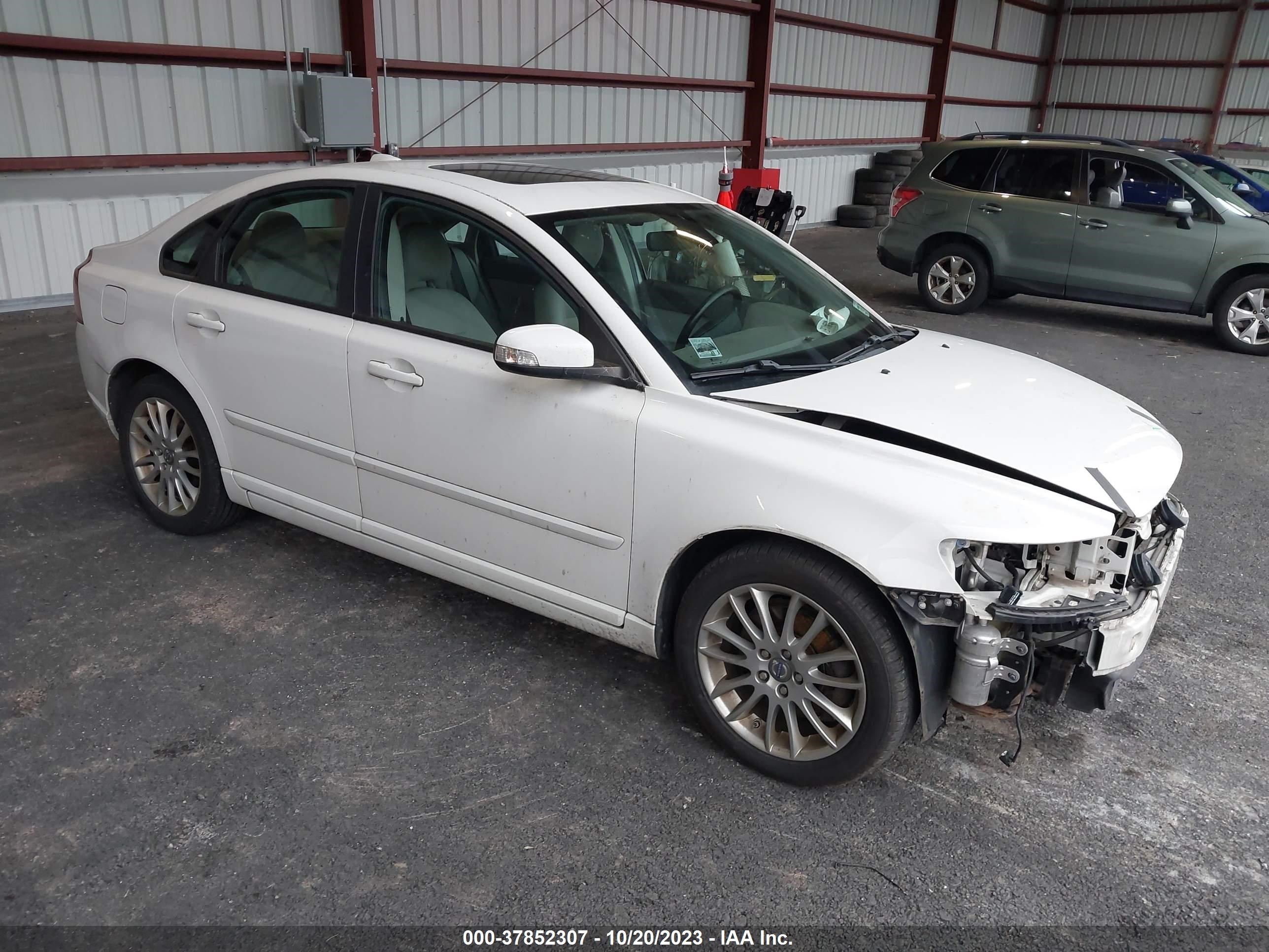 VOLVO S40 2009 yv1ms390292467612