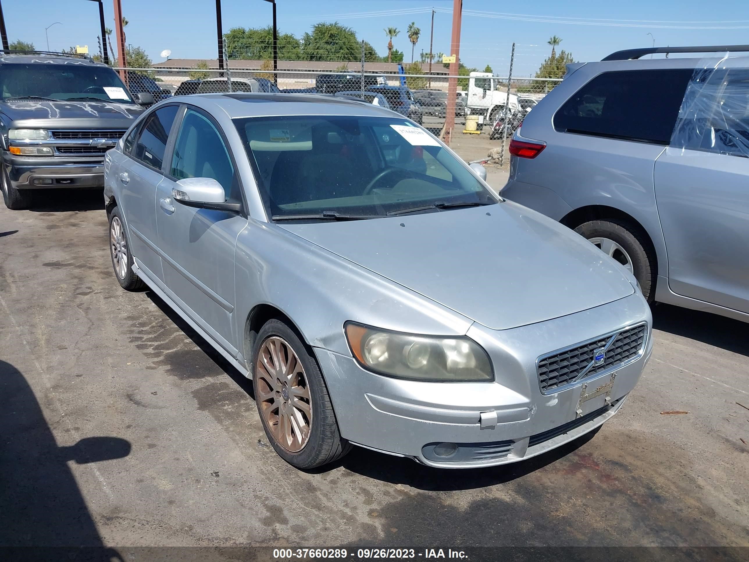 VOLVO S40 2007 yv1ms390572266297