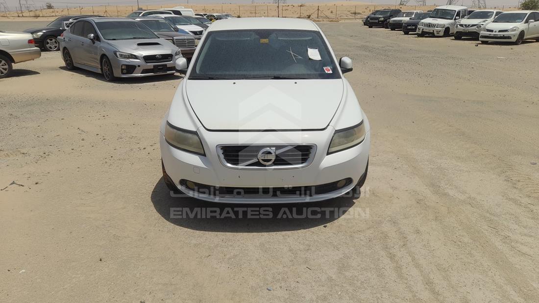 VOLVO S40 2011 yv1ms4343b2532829