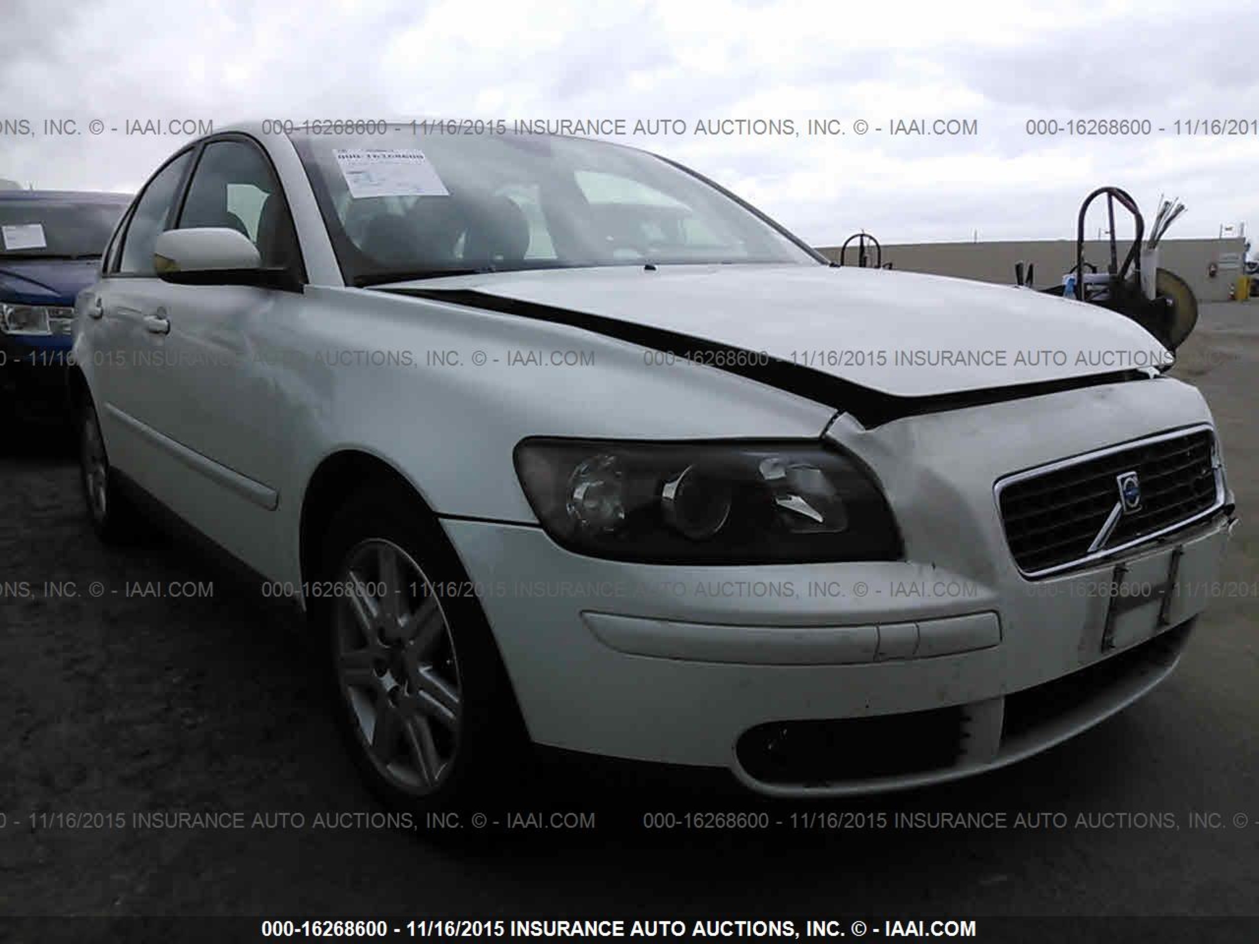 VOLVO S40 2005 yv1ms682552099845