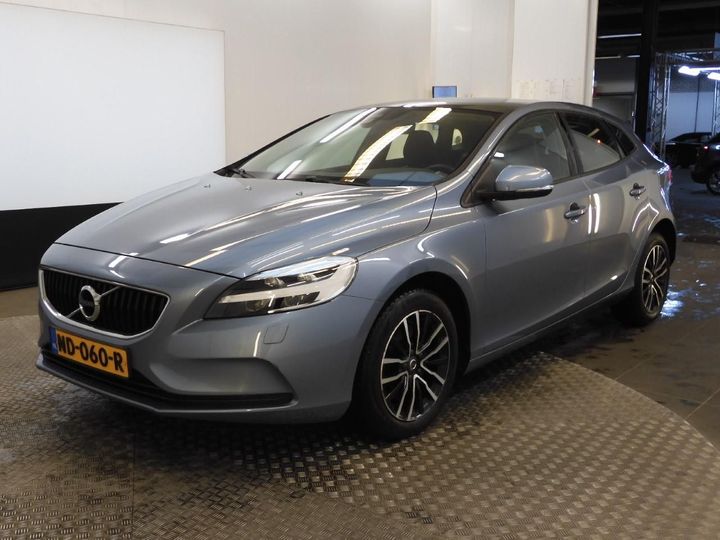 VOLVO V40 2017 yv1mv2181h2416295