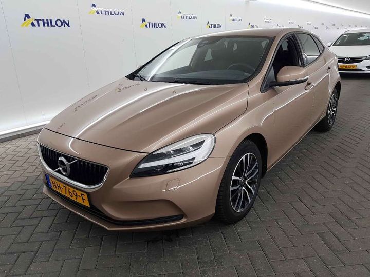 VOLVO V40 2017 yv1mv2181h2417947