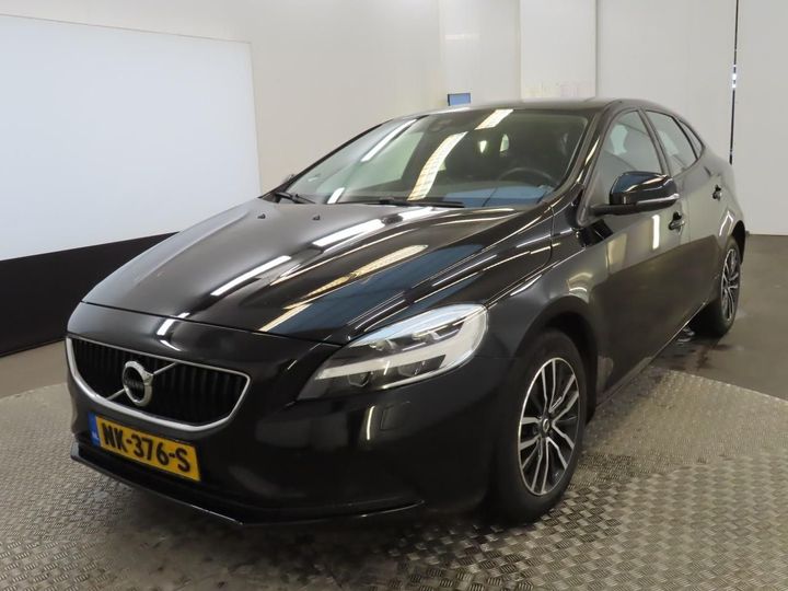 VOLVO V40 2017 yv1mv2181h2424001