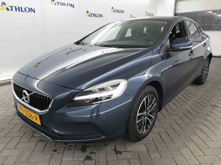 VOLVO V40 2017 yv1mv2181j2443770