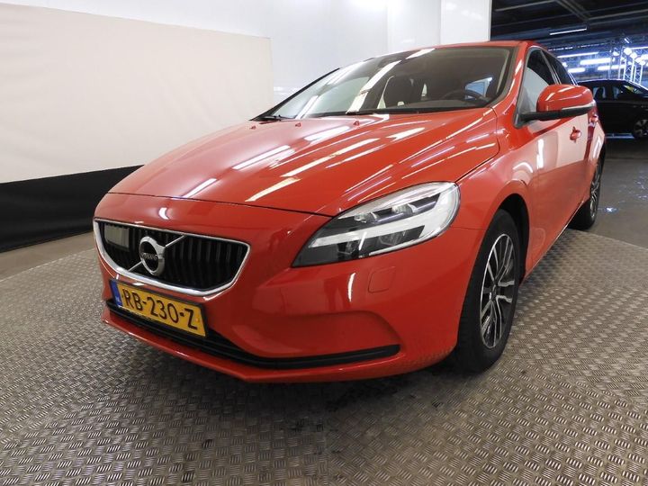 VOLVO V40 2017 yv1mv2181j2474706