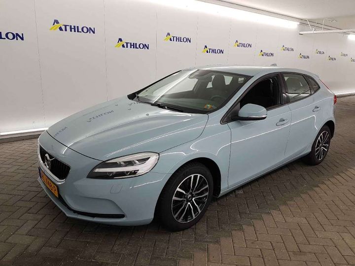 VOLVO V40 2018 yv1mv2181j2488342