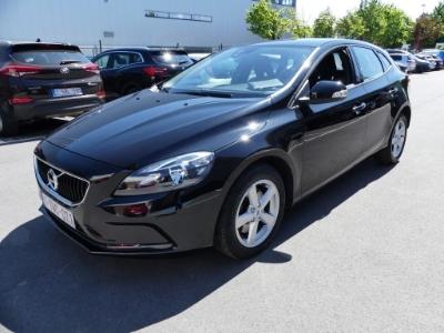 VOLVO V40 - 2016 2018 yv1mv2181j2500232