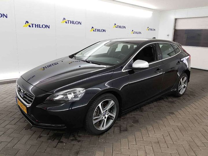 VOLVO V40 2015 yv1mv2880g2314731