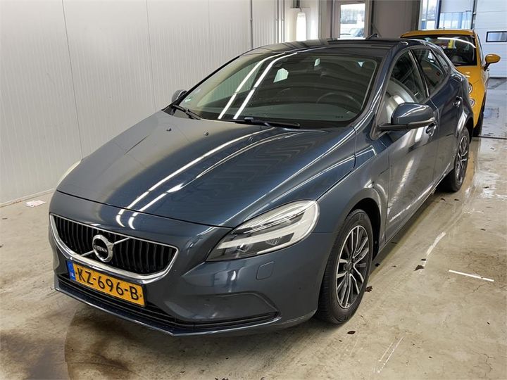 VOLVO V40 2017 yv1mv2880h2402521