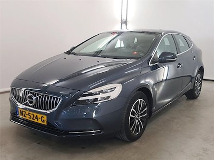 VOLVO V40 2017 yv1mv2880j2443783