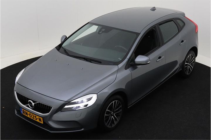 VOLVO V40 2018 yv1mv2880j2493269