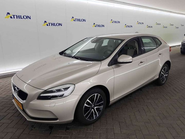 VOLVO V40 2018 yv1mv2880j2496972