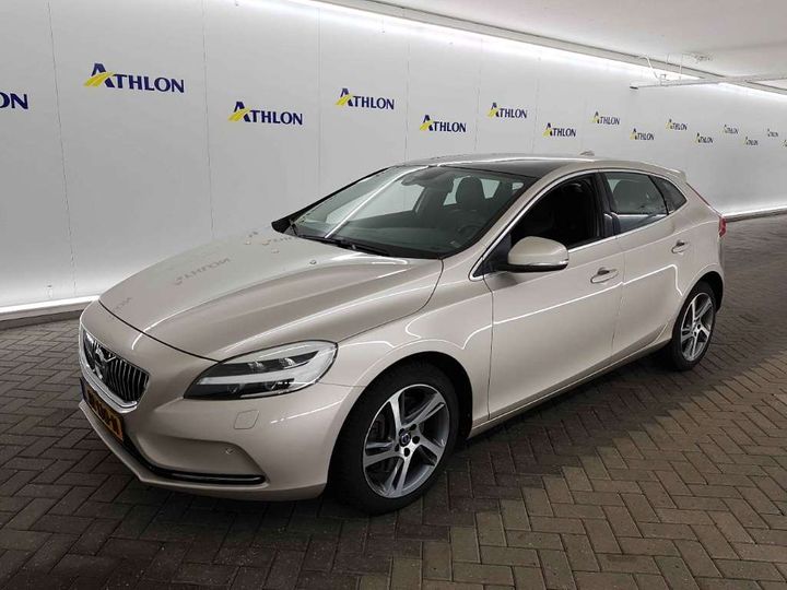 VOLVO V40 2016 yv1mv29l0h2364705