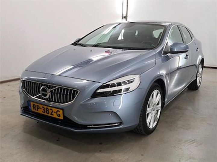 VOLVO V40 2018 yv1mv29l0j2491447