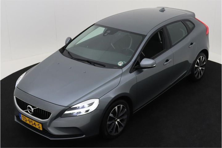 VOLVO V40 2018 yv1mv32v0k2552084