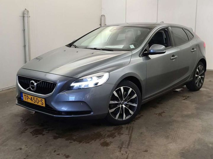 VOLVO V40 2018 yv1mv32v0k2563614