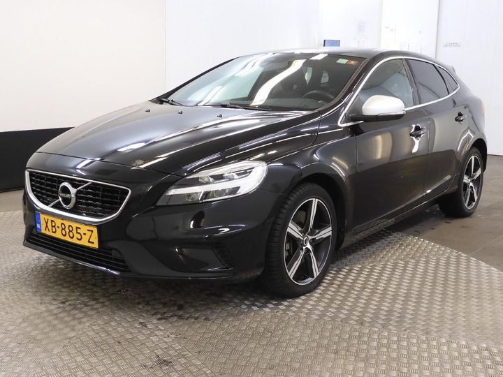 VOLVO V40 2018 yv1mv32v0k2573202