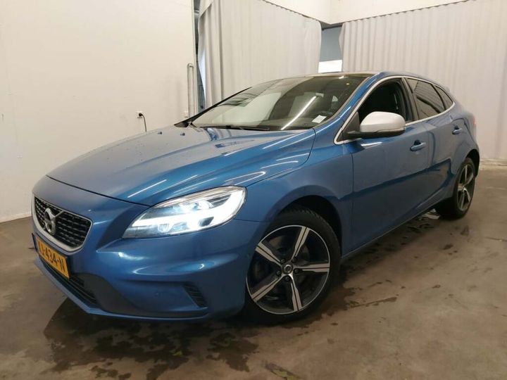 VOLVO V40 2019 yv1mv32v0k2575631