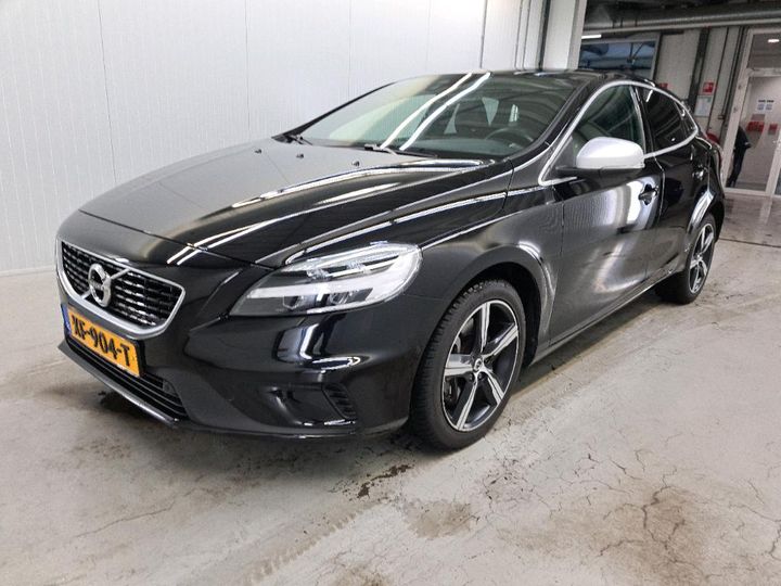 VOLVO V40 2019 yv1mv32v0k2575802